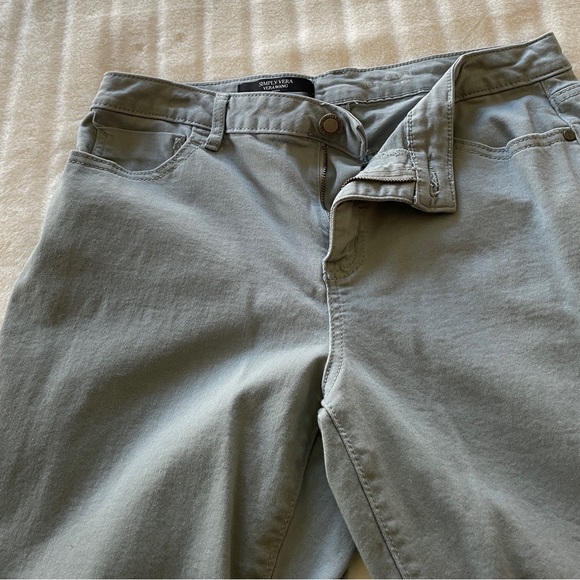 Simply Vera Vera Wang Capris Sz 10 Gray - Picture 4 of 10